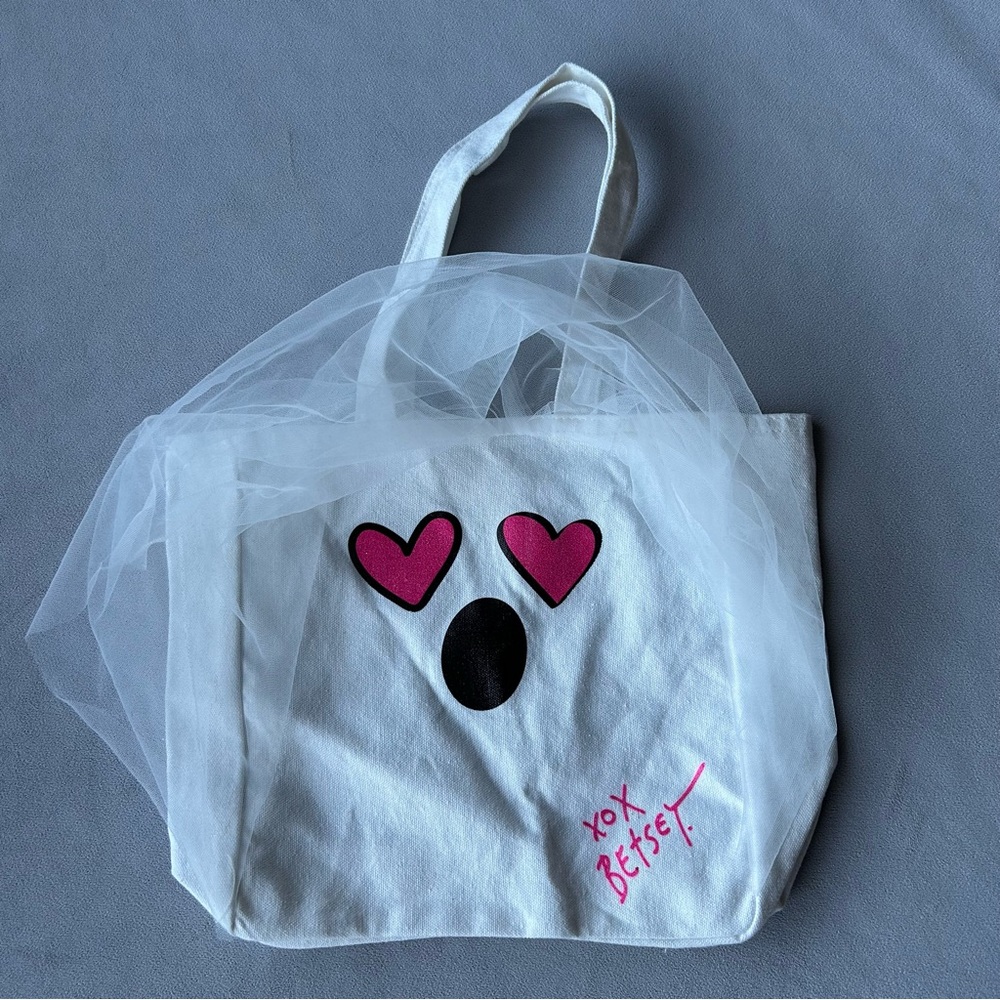 Betsey Johnson ~ Ghost with Tulle Veil ~ 100% Cotton Tote ~ New!